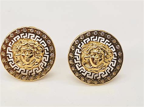 pendientes hombre versace